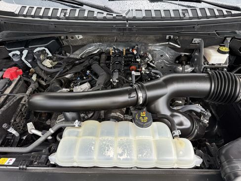 Used 2024 Ford Expedition Limited RWD image 35