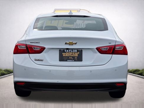 Used 2025 Chevrolet Malibu LT FWD image 6