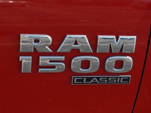 Used 2024 RAM 1500 Classic SLT AWD/4WD image 5