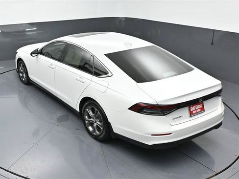 Used 2024 Honda Accord EX image 40