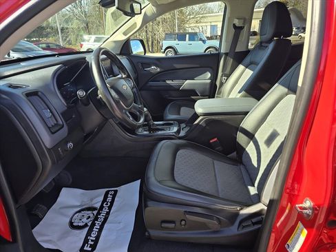 Used 2019 Chevrolet Colorado Z71 image 11