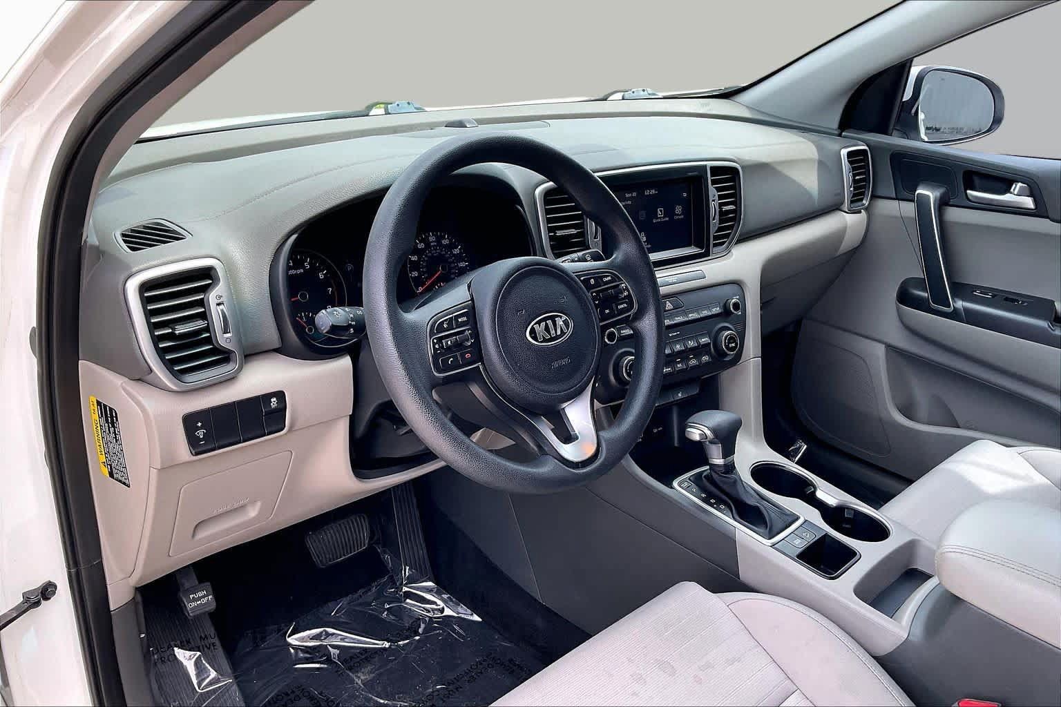 Used 2019 Kia Sportage LX w/ Option Group 017 FWD image 14