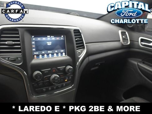 Used 2021 Jeep Grand Cherokee Laredo image 18