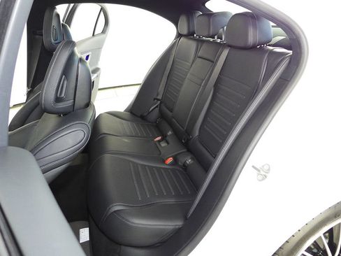 Used 2022 Mercedes-Benz C 300 Sedan image 21
