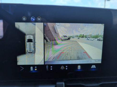 Used 2025 Chevrolet Equinox LT w/ Convenience Package II AWD/4WD image 20