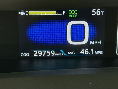 Used 2016 Toyota Prius Four Touring w/ Premium Convenience Package image 12