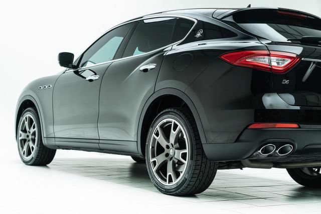 Used 2017 Maserati Levante AWD/4WD image 19