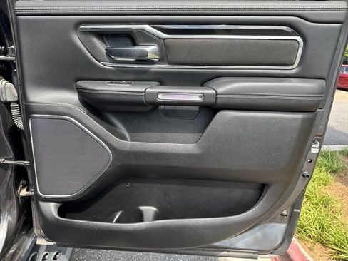 Used 2021 RAM 1500 Laramie AWD/4WD image 19