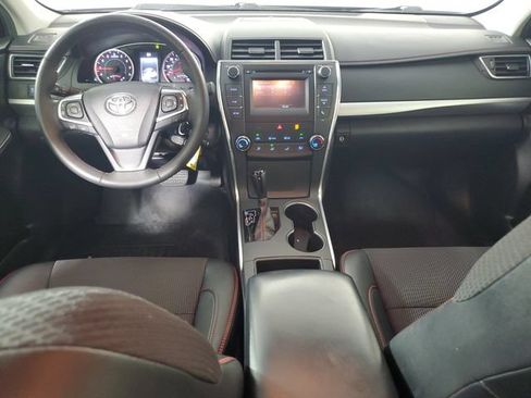 Used 2017 Toyota Camry SE FWD image 13