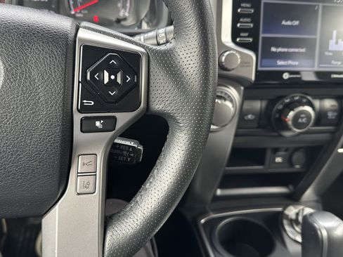 Used 2024 Toyota 4Runner SR5 image 21