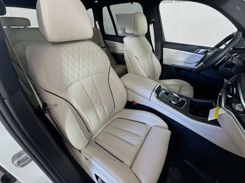 New 2026 BMW X5 xDrive40i AWD/4WD image 29