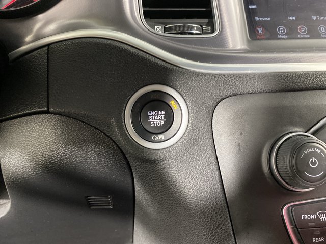 Used 2021 Dodge Charger SXT RWD image 23