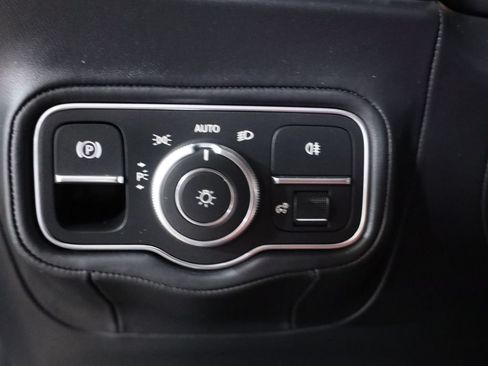 Used 2025 Mercedes-Benz G 63 AMG 4MATIC image 12