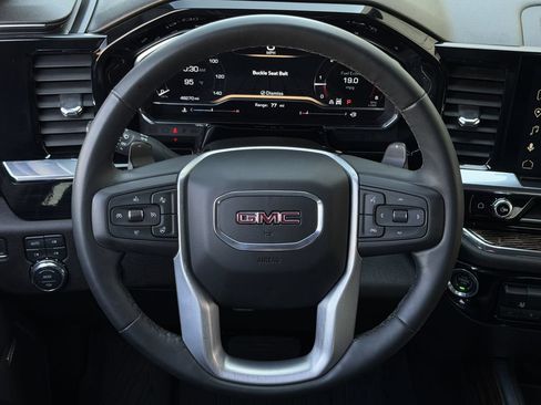 Used 2024 GMC Sierra 1500 Elevation w/ Elevation Premium Package AWD/4WD image 15