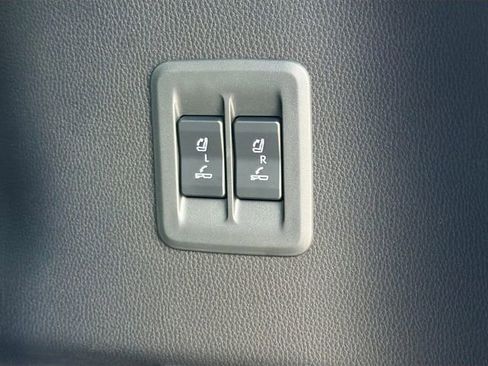 New 2026 Lexus GX 550 image 13