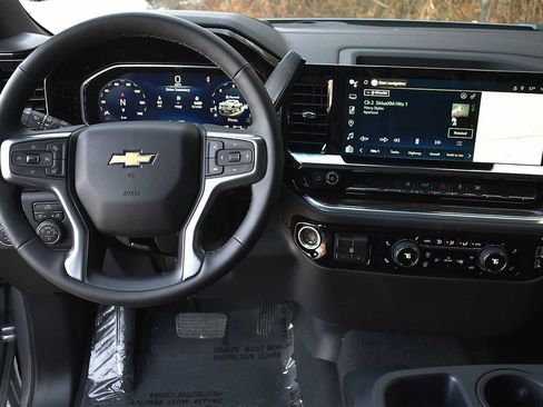 New 2026 Chevrolet Silverado 2500 LT image 13