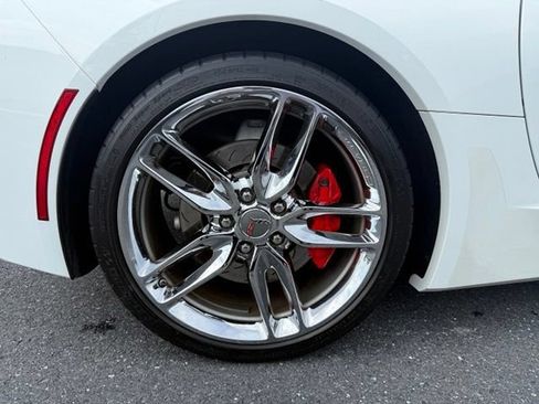 Used 2014 Chevrolet Corvette Stingray Coupe RWD image 23