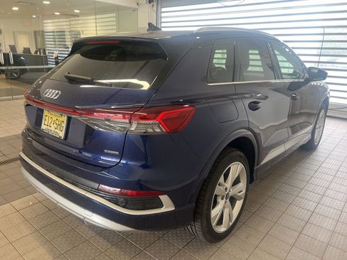 Used 2023 Audi Q4 e-tron Premium w/ Convenience Package image 8