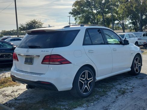 Used 2018 Mercedes-Benz GLE 43 AMG 4MATIC image 3