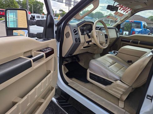 Used 2008 Ford F350 Lariat AWD/4WD image 5