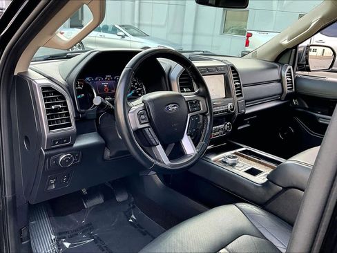 Used 2020 Ford Expedition Platinum image 16
