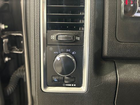 Used 2023 RAM 1500 Warlock w/ Electronics Group RWD image 18