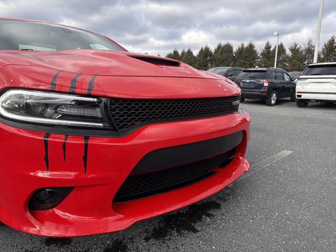 Used 2021 Dodge Charger R/T w/ Plus Group image 2