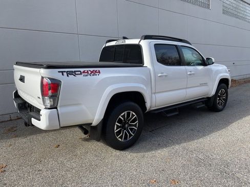 Certified 2021 Toyota Tacoma TRD Sport w/ Technology Package image 18
