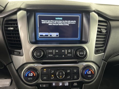Used 2019 Chevrolet Tahoe 2WD image 19