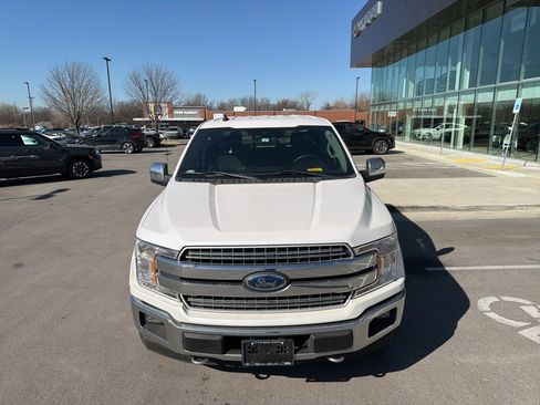 Used 2019 Ford F150 Lariat image 3