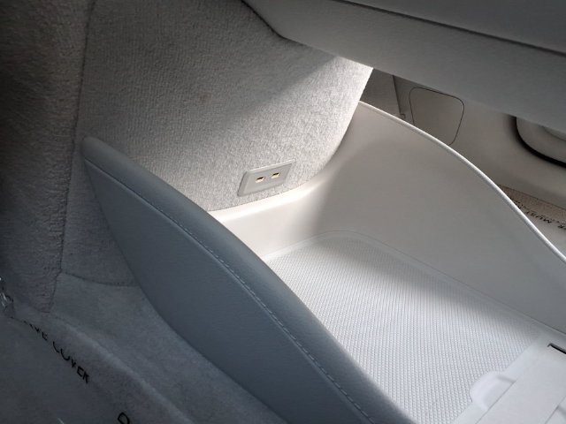 Certified 2023 Mercedes-Benz EQE 350+ SUV image 8