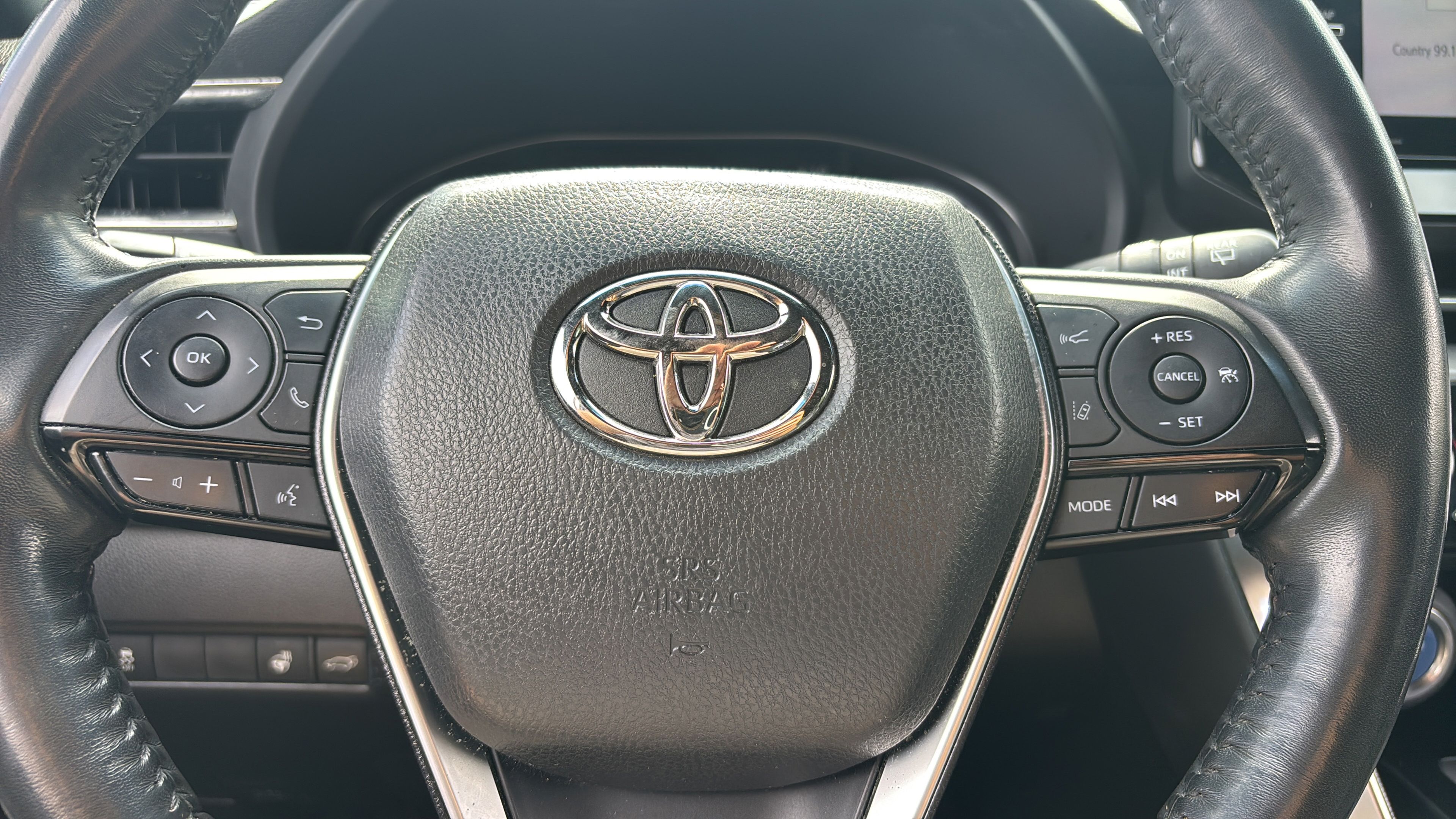 Used 2021 Toyota Venza XLE w/ Softex Package AWD/4WD image 29