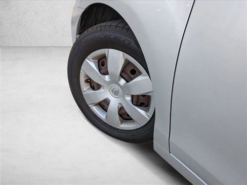 Used 2009 Toyota Camry LE image 7