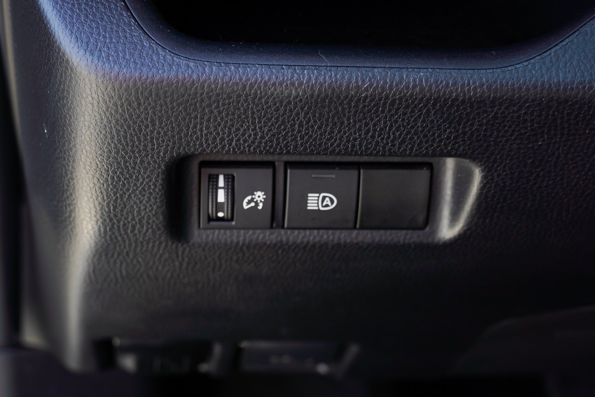Certified 2025 Toyota RAV4 XLE AWD/4WD image 18