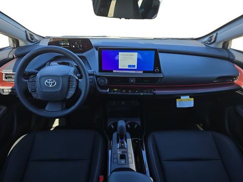 New 2026 Toyota Prius Plug-In Hybrid FWD image 9