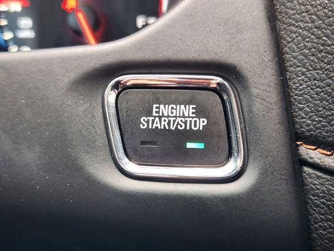 Used 2023 GMC Acadia AT4 w/ Technology Package image 21