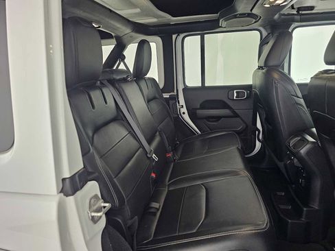 Used 2021 Jeep Wrangler Unlimited Sahara w/ Safety Group image 12