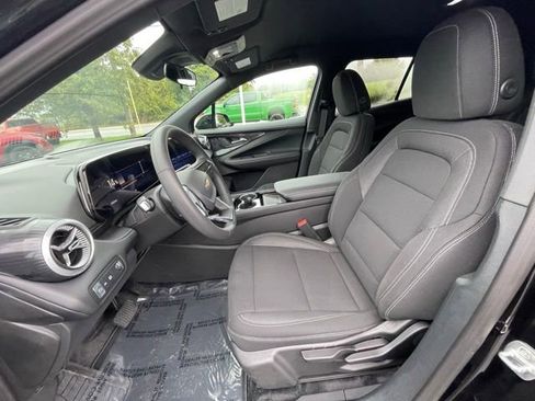 New 2026 Chevrolet Blazer EV LT FWD image 16