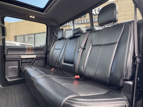 Used 2019 Ford F150 Lariat w/ Equipment Group 502A Luxury image 41