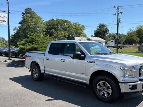 Used 2017 Ford F150 XLT AWD/4WD image 9