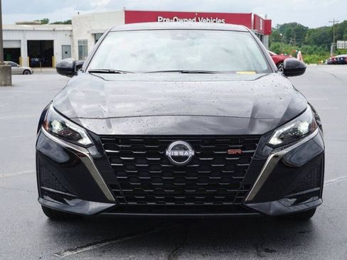 Certified 2025 Nissan Altima 2.5 SR image 10