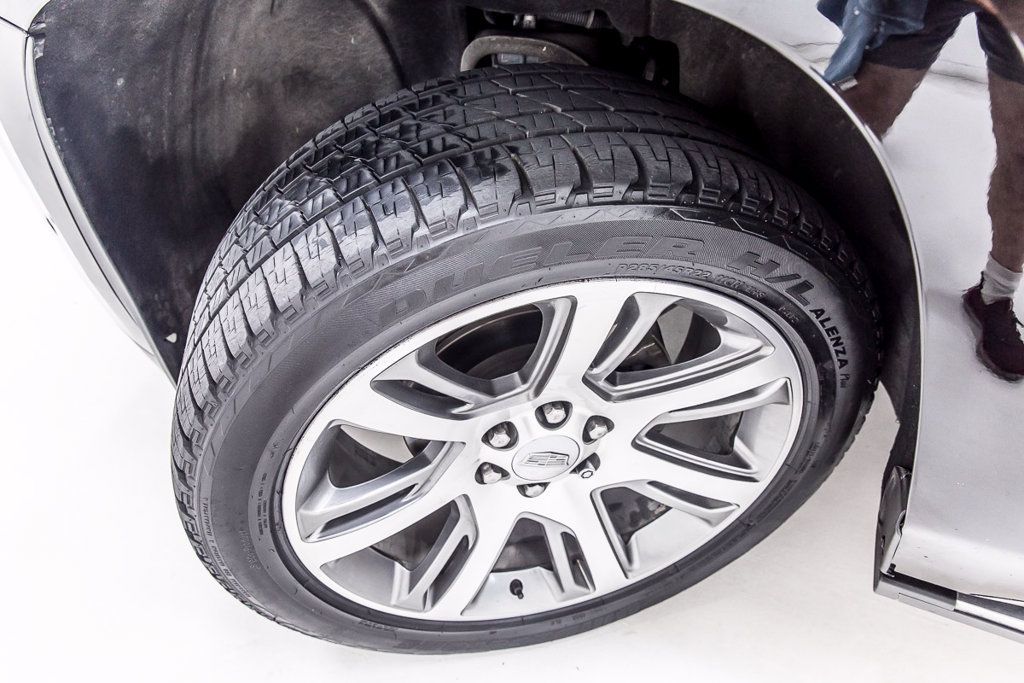 Used 2019 Cadillac Escalade Premium Luxury RWD image 11
