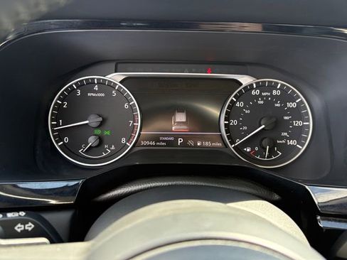 Used 2025 Nissan Pathfinder SV FWD image 16
