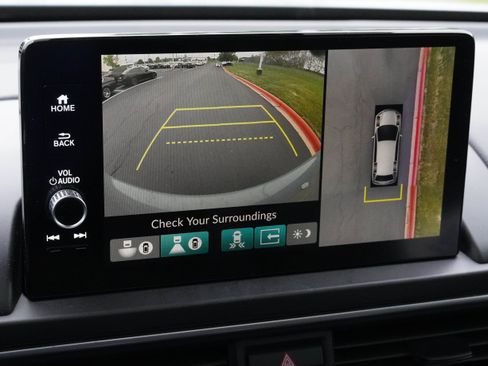 Used 2023 Honda Pilot Elite image 26