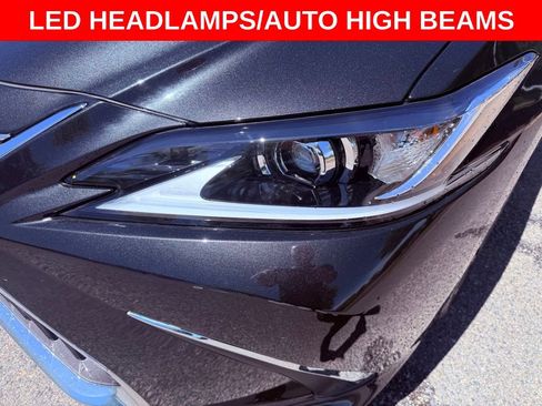 Used 2022 Lexus ES 350 w/ Premium Package FWD image 11