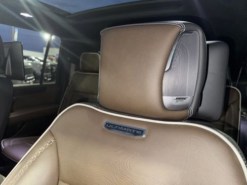 Used 2025 GMC Yukon XL Denali Ultimate image 22