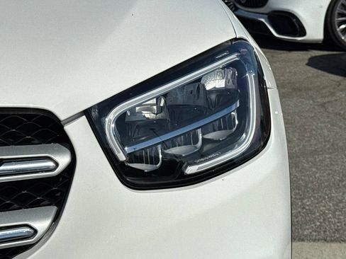 Used 2022 Mercedes-Benz GLC 300 image 12