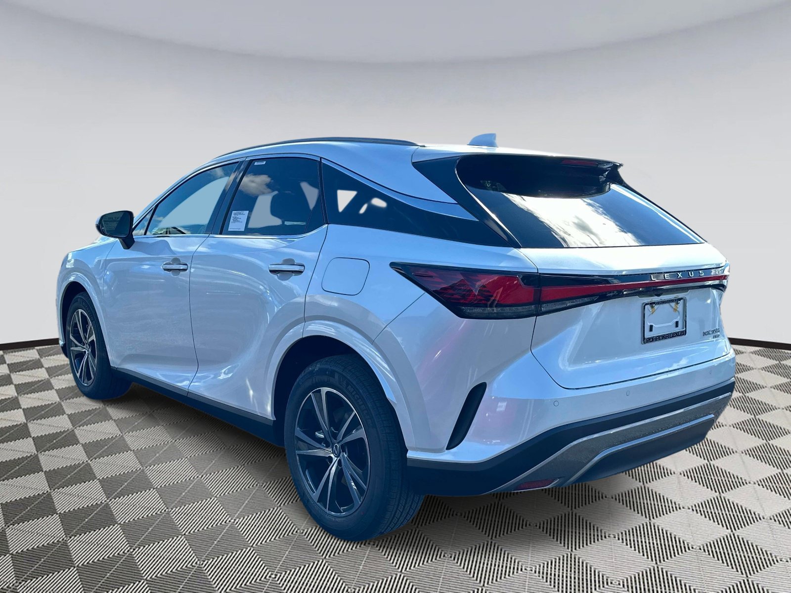 New 2026 Lexus RX 350 Premium w/ Accessory Package (Z1) AWD/4WD image 4
