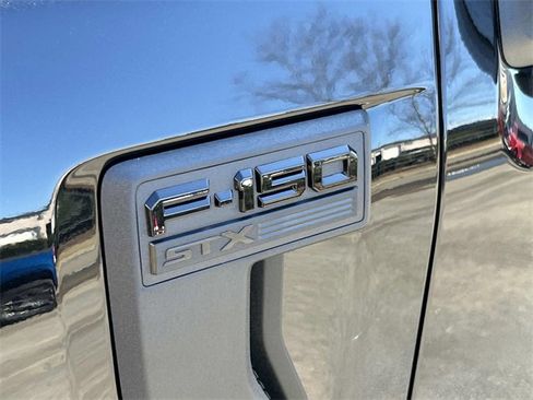 Used 2025 Ford F150 STX w/ Equipment Group 201A FX4 image 8