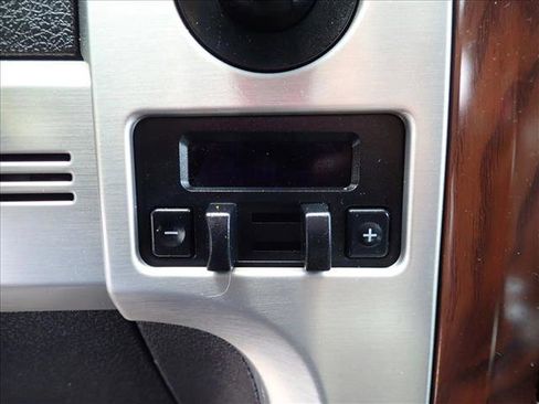 Used 2009 Ford F150 Platinum AWD/4WD image 23